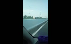 Video: Hãi hùng xe tải "đóng" ngược chiều 100km/h trên cao tốc HN-Hải Phòng