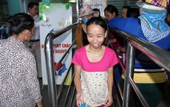Ấm lòng cháo từ thiện trao tận tay bệnh nhân tại Đà Nẵng