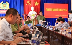 Bắt 9 "lâm tặc" phá rừng Pơmu lớn nhất Quảng Nam
