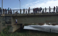 Đà Nẵng:1 người đàn ông treo cổ tự tử trên cầu Thuận Phước