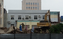 Tin mới vụ phá dỡ trụ sở báo Đà Nẵng: 4 người thương vong