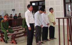 Mở lại tòa sơ thẩm vụ lật tàu 3 người chết trên sông Hàn