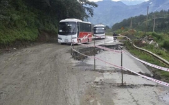 Nhiều tuyến đường ở Lào Cai sạt lở nghiêm trọng