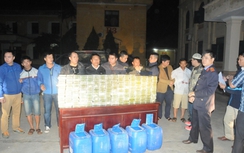 Phú Thọ: Bắt giữ 300 bánh ma túy vận chuyển trong đêm