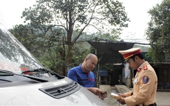 Tuyên Quang xử phạt 105 xe khách vi phạm tháng giáp Tết