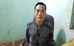Clip: Bắt người Trung Quốc đánh nữ nhân viên tại Lào Cai