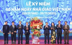Thủ tướng: Nghề dạy học cao quý nhất, góp phần xây đất nước hùng cường