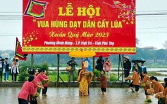 Phú Thọ: Sống động lễ hội Vua Hùng dạy dân cấy lúa