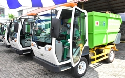 Thành phố Huế: Tiếp nhận 6 xe điện bốn bánh chuyên dùng thu gom rác