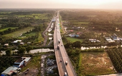 Cần khẩn trương xóa 'nút thắt cổ chai' cao tốc TPHCM - Mỹ Thuận