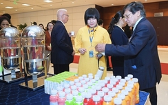 Các sản phẩm xanh, bền vững của TH true MILK đồng hành cùng Hội nghị người Việt Nam ở nước ngoài