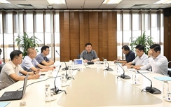 Bộ trưởng Bộ Công Thương kiểm tra công tác phòng chống bão của EVN và NSMO