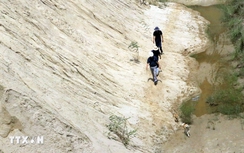 Cát tự nhiên thiếu nhưng cát nhân tạo thay thế vẫn “ế”