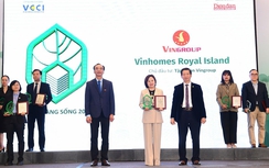 Giành cú đúp giải thưởng, Vinhomes Royal Island khẳng định vị thế trên thị trường bất động sản
