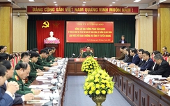 Bộ Quốc phòng hỗ trợ tỉnh Tuyên Quang thực hiện chương trình xoá nhà tạm, dột nát