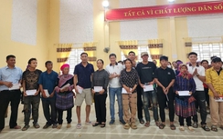 Tặng quà, cứu trợ các hộ gia đình chịu thiệt hại do bão số 3 tại tỉnh Lào Cai