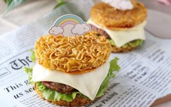 Tự tay làm món hamburger từ mì ăn liền đảm bảo các bé thích mê