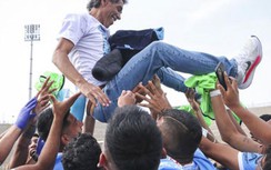 Cựu tuyển thủ Peru Juan Carlos Bazalar chiến thắng ung thư dạ dày, sớm quay lại với sân cỏ