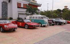 Chiêm ngưỡng đoàn siêu xe cổ diễu hành ở Quảng Ninh