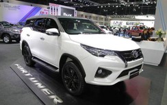 Bảng giá xe Toyota tháng 12/2018: Innova giảm giá nhẹ tại đại lý
