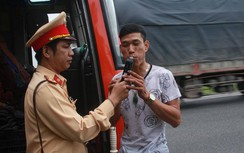 Đà Nẵng siết "ma men" lái xe, test ma túy tài xế xe khách, container
