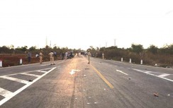 Gia Lai: Ô tô tông xe mô tô, 3 người trong một nhà tử vong