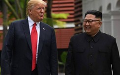 Video: Ông Trump và ông Kim đi bộ trong khách sạn Metropole