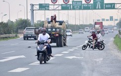 Hà Nội xử nghiêm xe máy đi vào đại lộ Thăng Long