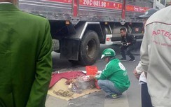 Hà Nội: Người đàn ông tử vong sau va chạm với ô tải ở gần bến xe Nước Ngầm