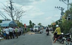 Xe máy "đấu đầu" ô tô khách, Phó chủ tịch hội nông dân xã thiệt mạng