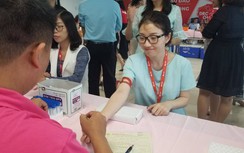 Gần 500 người tham gia ngày hội hiến máu do TNG Holdings Vietnam tổ chức