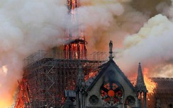 Chính quyền Pháp điều tra nguyên nhân vụ cháy Nhà thờ Đức Bà