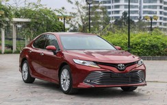Giá lăn bánh Toyota Camry 2019 vừa ra mắt