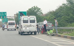 Bến "cóc" mọc trên cao tốc, tiềm ẩn nguy cơ tai nạn giao thông