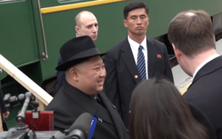 VIDEO: Cận cảnh ông Kim Jong Un được chào đón tại Vladivostok, Nga