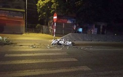 2 xe máy tông nhau, 3 người bị thương nặng