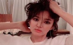 Hết hồn với hình ảnh đầu xù tóc rối của Song Hye Kyo