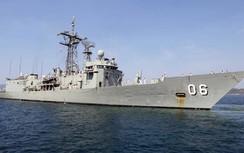 Chiến hạm Hải quân Australia cập cảng Cam Ranh
