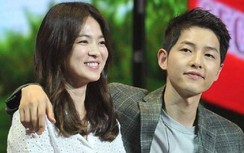 Song Joong Ki bị nghi mặc áo của Song Hye Kyo đi quay phim