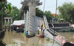 Sập cầu Tân Nghĩa: Đưa đón người dân miễn phí khi qua sông