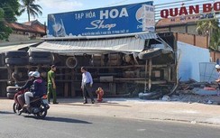 Kinh hoàng xe tải lao vào nhà dân 2 người bị thương ở Bình Thuận