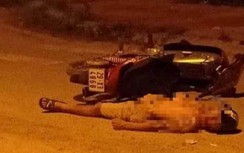 Hòa Bình: Phát hiện người đàn ông chết bên cạnh chiếc xe máy ở trên đường