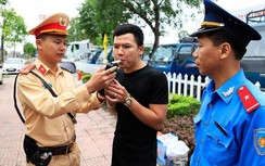 Hà Nội yêu cầu chấm dứt hợp đồng với lái xe dương tính với ma túy