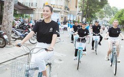 Hoa hậu Tiểu Vy đi xe đạp, kêu gọi bảo vệ môi trường
