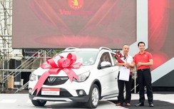 VinFast chính thức giao 650 xe Fadil tới tay khách hàng