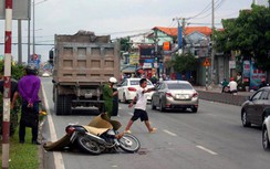 Chạy xe máy vào làn ô tô trên quốc lộ, nam thanh niên tử vong tại chỗ