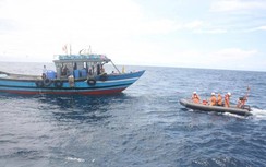 Gần 600 thuyền viên được cứu nạn và hỗ trợ trên biển
