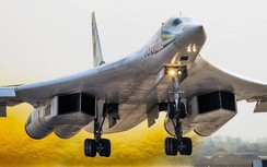 Video: Nga cho oanh tạc cơ chiến lược Tu-160 bay qua biển Baltic
