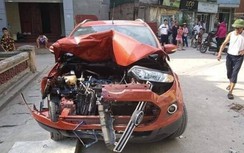 Lái xe Ford EcoSport gây tai nạn rồi bỏ chạy vi phạm nồng độ cồn