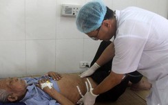 Cụ ông 81 tuổi ở Bắc Giang suýt mất mạng vì khối u "khủng" hiếm gặp